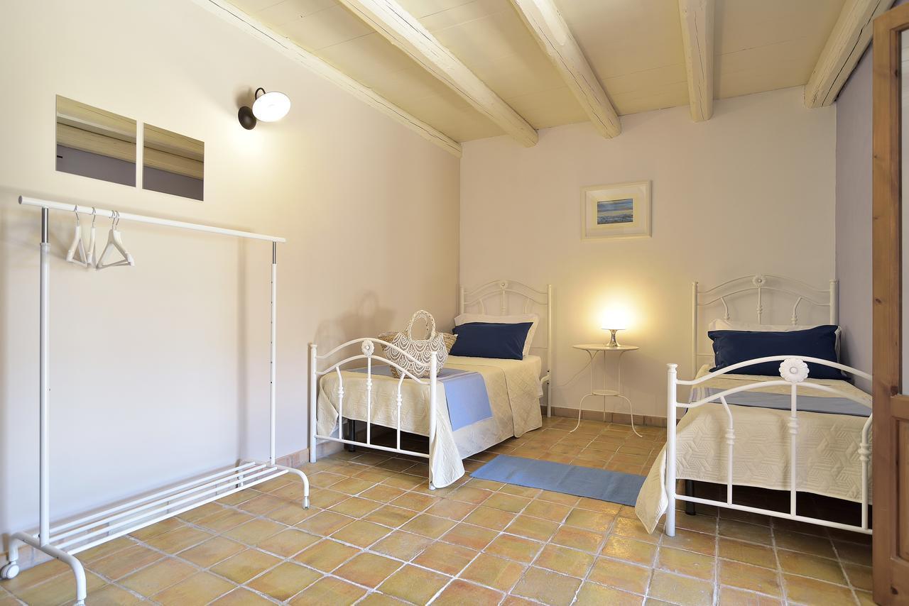 Villa Giannina Ispica Bagian luar foto