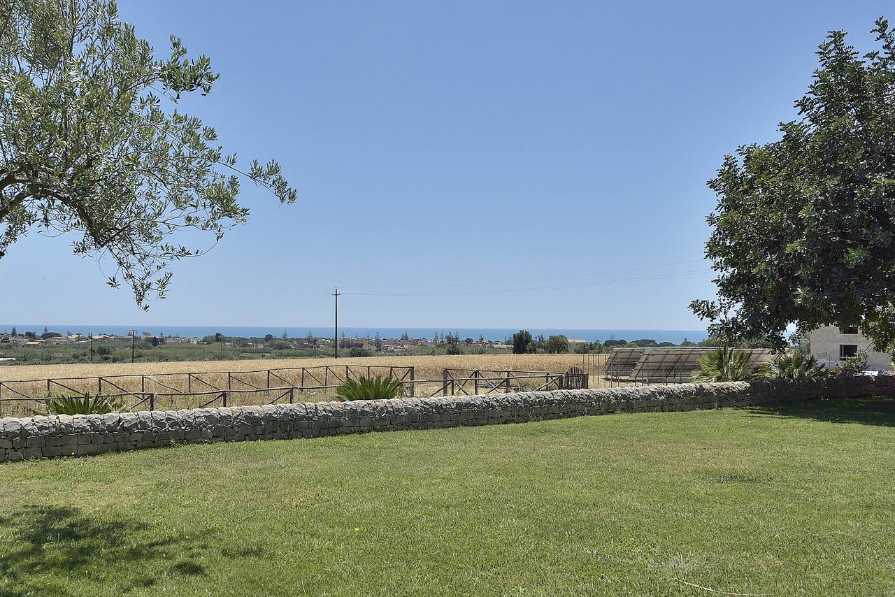Villa Giannina Ispica Bagian luar foto